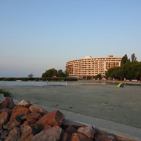 Club218 Relax Family Apartman Шіофок Екстер'єр фото
